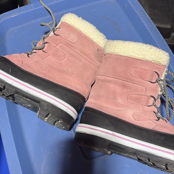 Pink size4 winter boots! - Picture 4 of 6